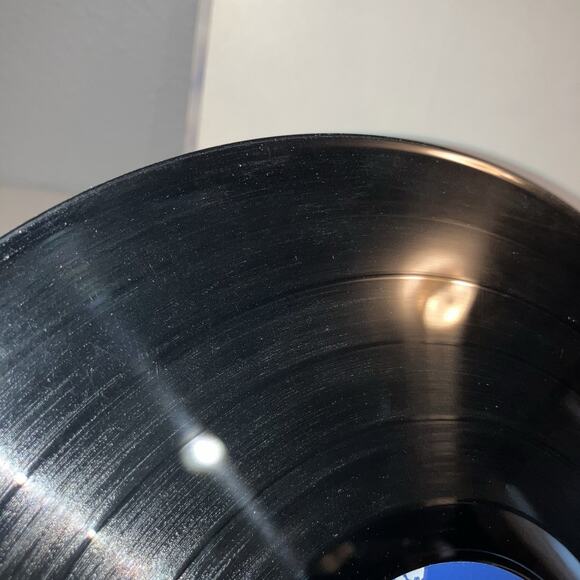 Vinyl Record Commodores Self Titled With Poster Signed Fascimile M88451 Motown - Picture 8 of 12